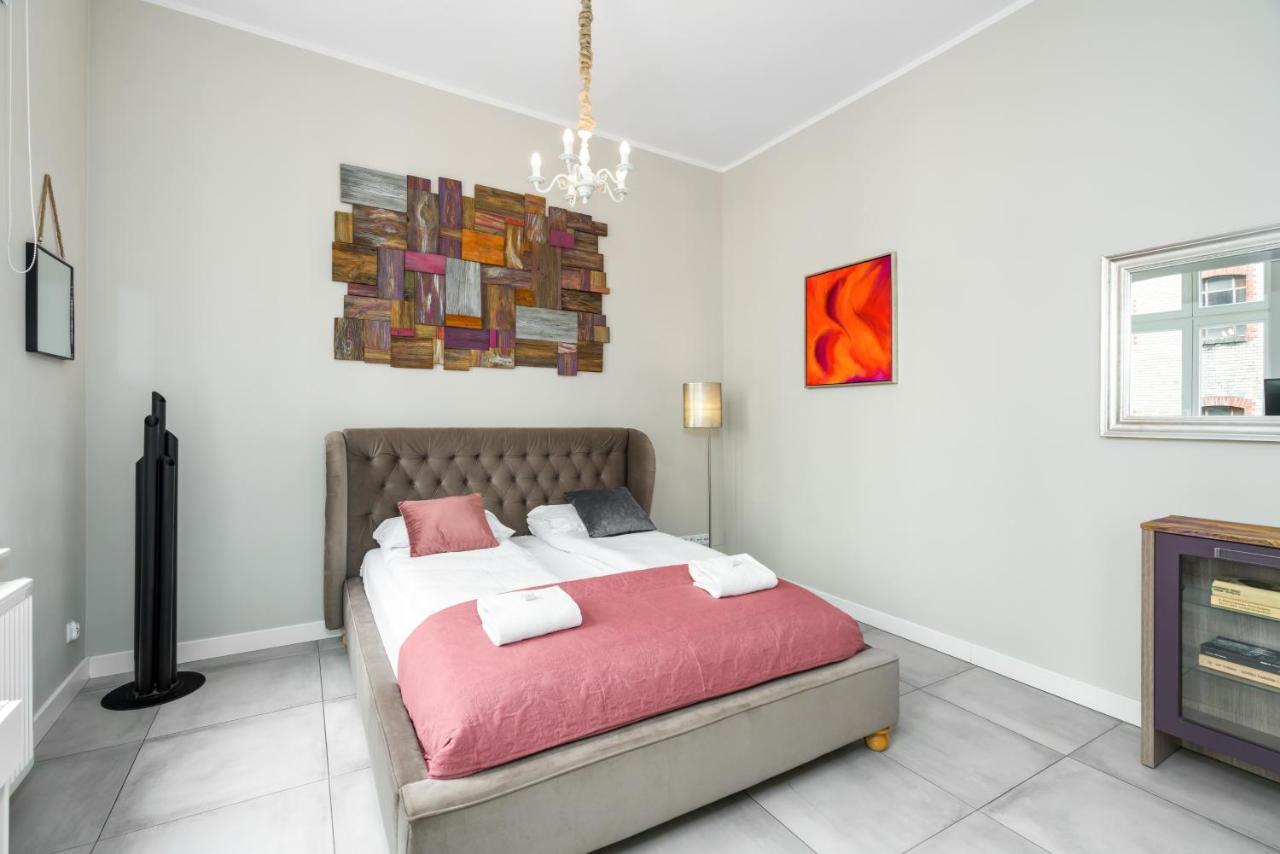 Modish Studio Poznan Old Town By Noclegi Renters Extérieur photo